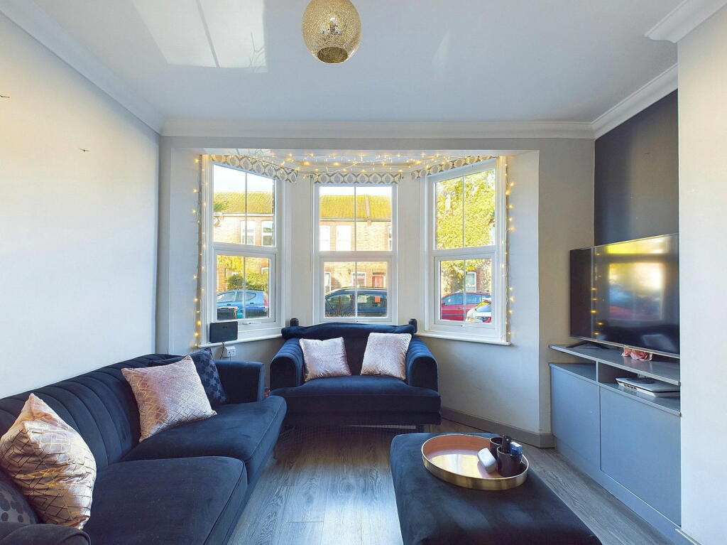 Additional property image - Southfield Road, Worthing BN14 9EQ