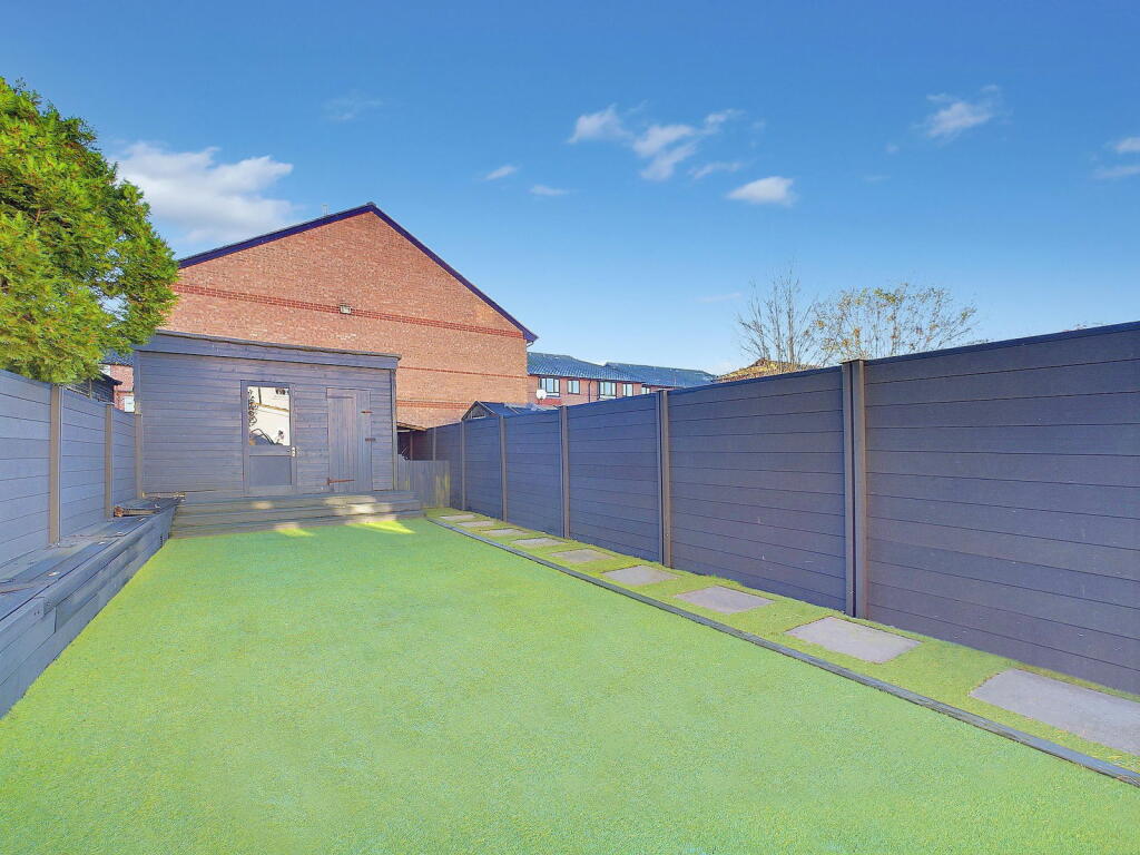 Additional property image - Southfield Road, Worthing BN14 9EQ