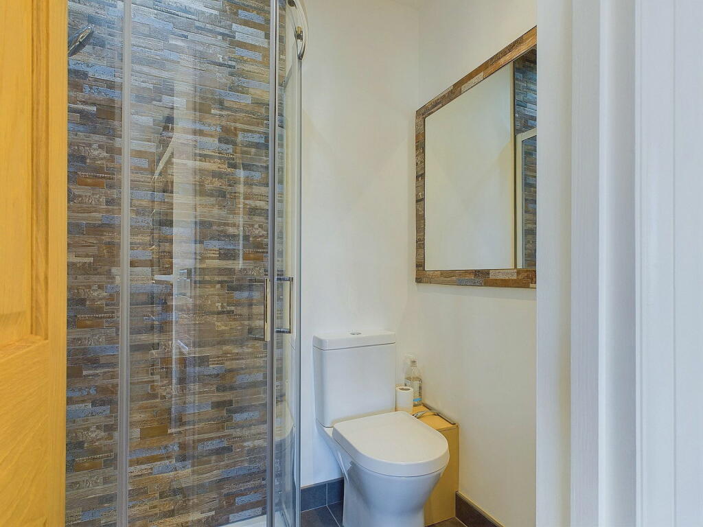 Additional property image - Loxwood Avenue, Worthing, BN14 7RF