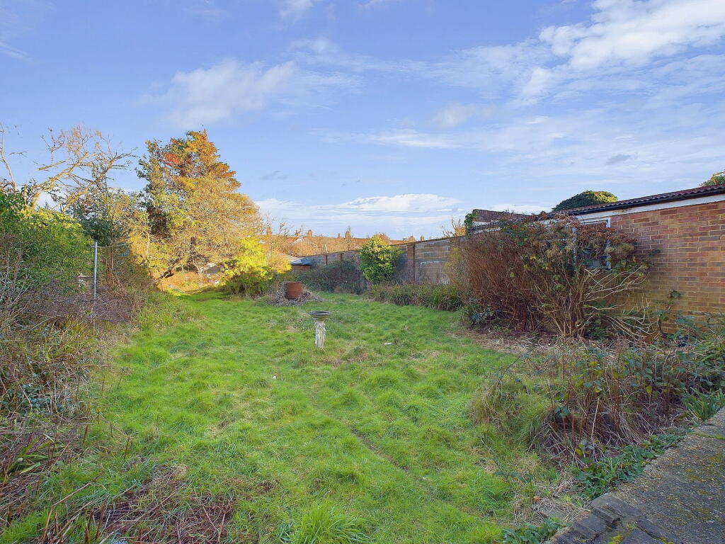 Additional property image - Windsor Road, Worthing BN11 2LX