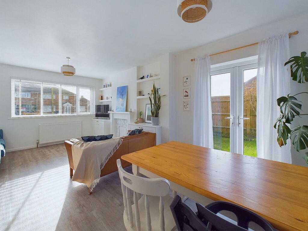 Additional property image - Wiston Avenue, Worthing BN14 7PX