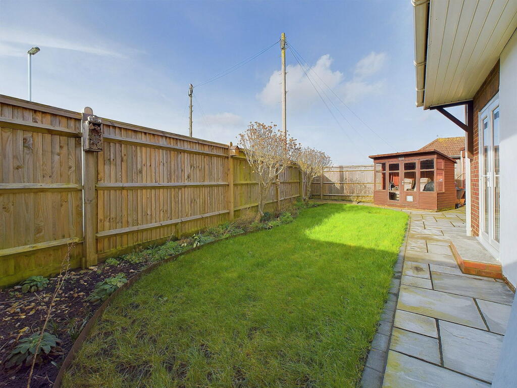 Additional property image - Wiston Avenue, Worthing BN14 7PX