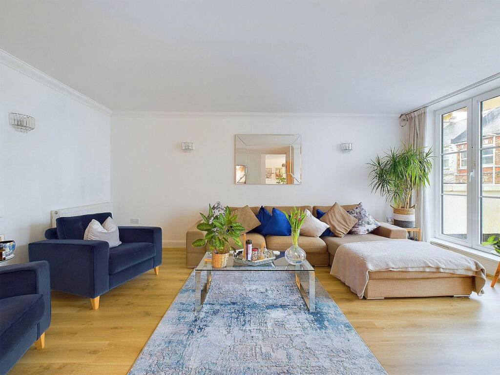 Additional property image - Warnes, Steyne Gardens, Worthing BN11 3DW