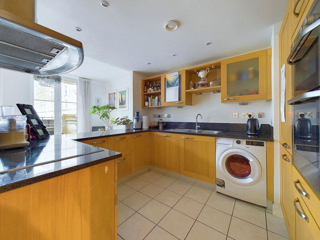 Additional property image - Warnes, Steyne Gardens, Worthing BN11 3DW