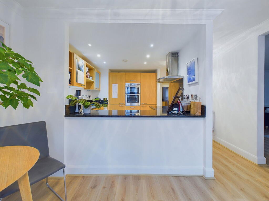 Additional property image - Warnes, Steyne Gardens, Worthing BN11 3DW