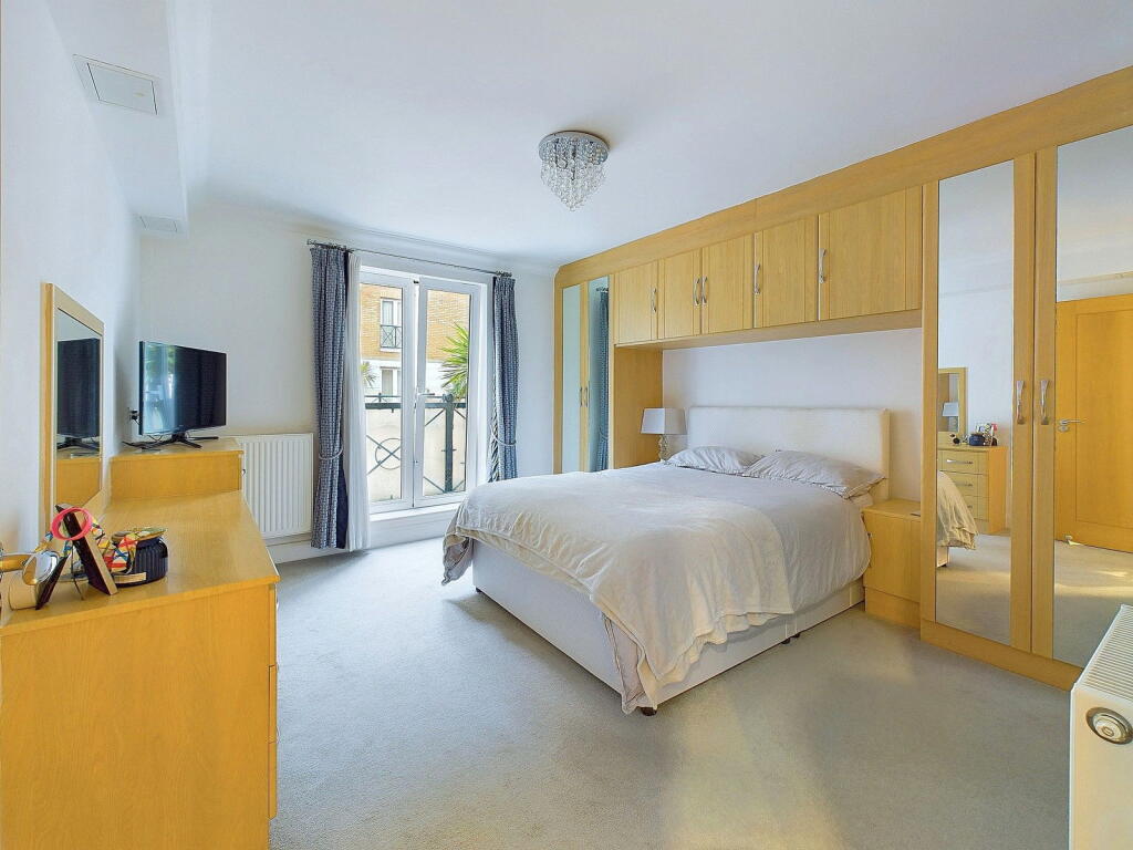 Additional property image - Warnes, Steyne Gardens, Worthing BN11 3DW