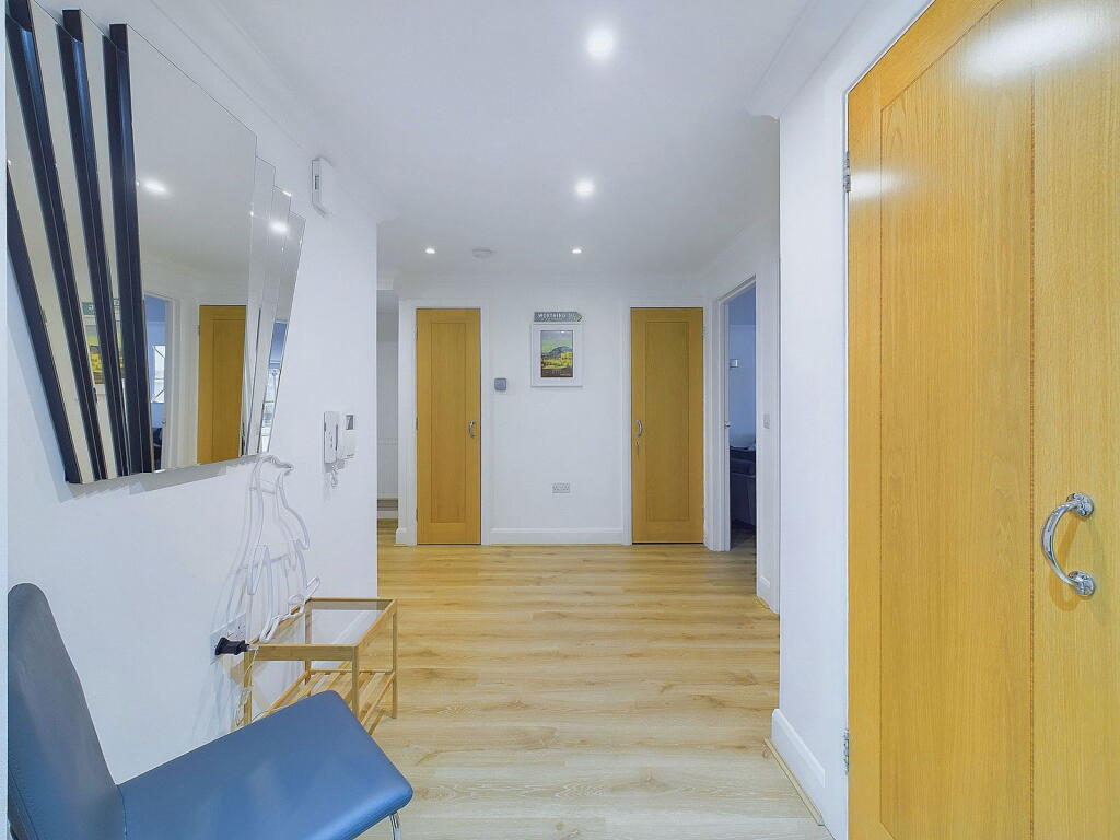 Additional property image - Warnes, Steyne Gardens, Worthing BN11 3DW