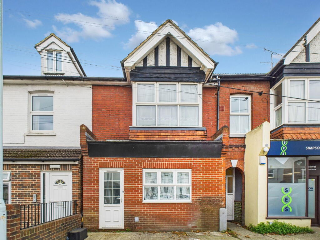 Main image of property: Tarring Road, Worthing, BN11 4HE