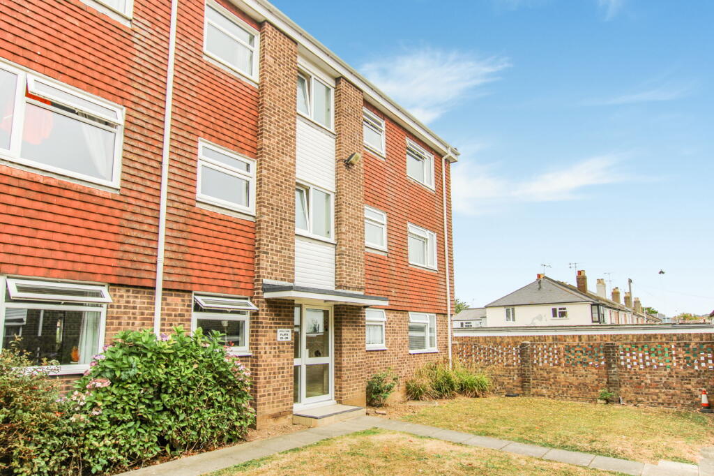 Main image of property: Victoria Park Gardens, Worthing BN11 4ED