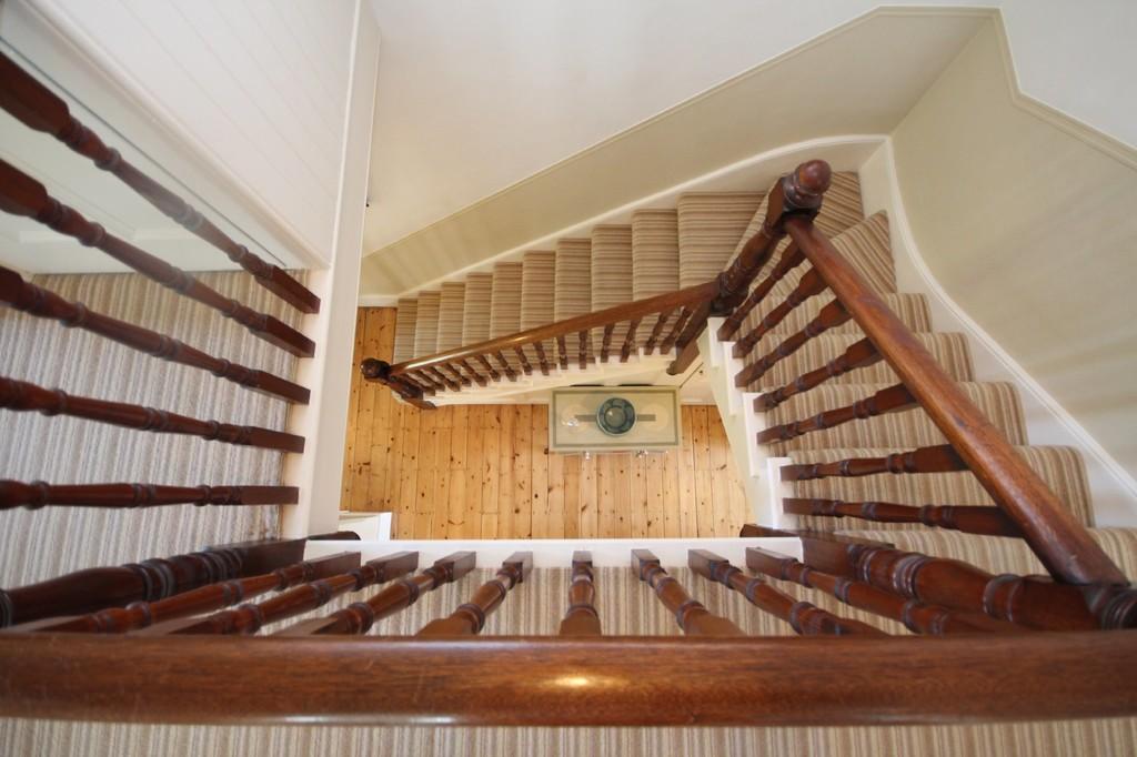 4 bedroom semidetached house for sale in Windsor Road, Worthing, BN11