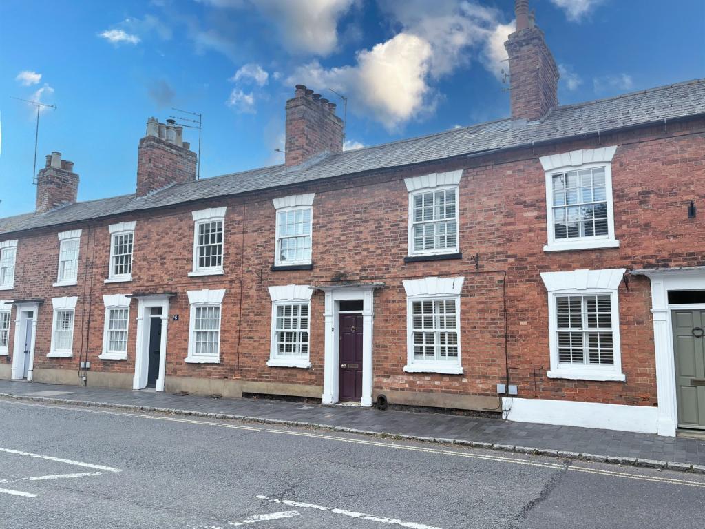 Main image of property: High Street South, Olney, MK46 