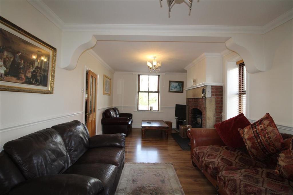 4 bedroom house for sale in Darkinson Lane, Lea Town, Preston, PR4