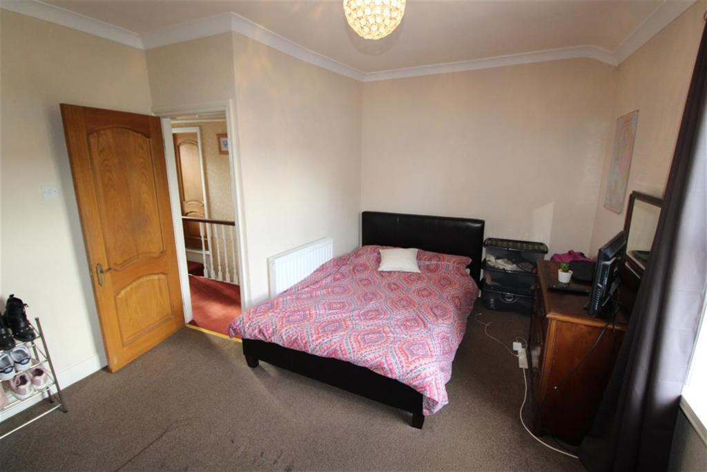 4 bedroom house for sale in Darkinson Lane, Lea Town, Preston, PR4