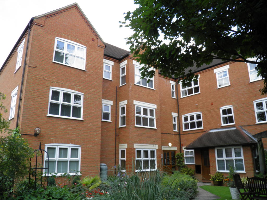 Main image of property: St. Andrews Road,Bedford,MK40