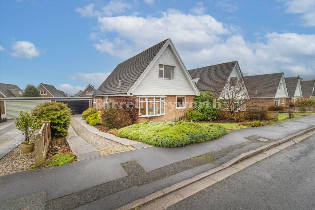 3 bedroom house for sale in Borwick Close, Warton, Carnforth, LA5