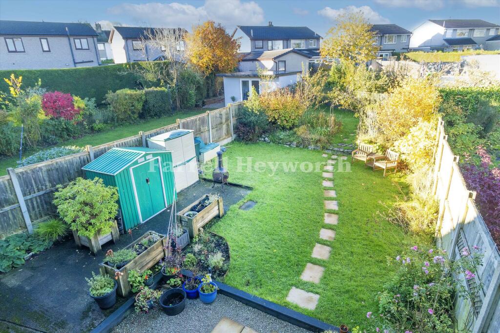 4 bedroom semidetached house for sale in Tanpits Lane, Burton In