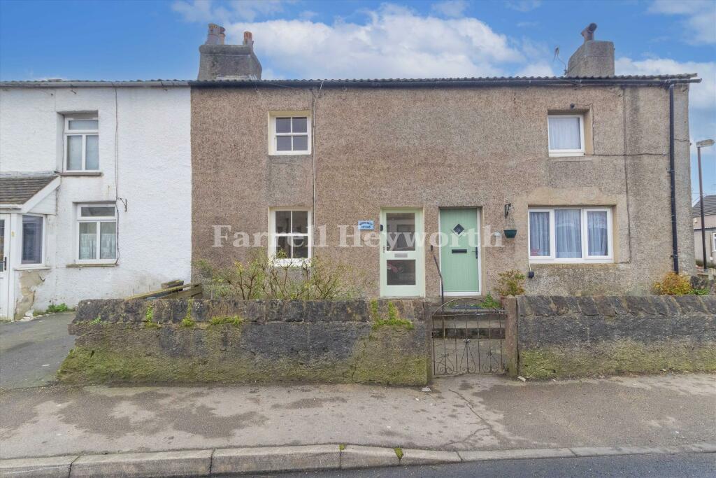 2 bedroom house for sale in North Road, Carnforth, LA5