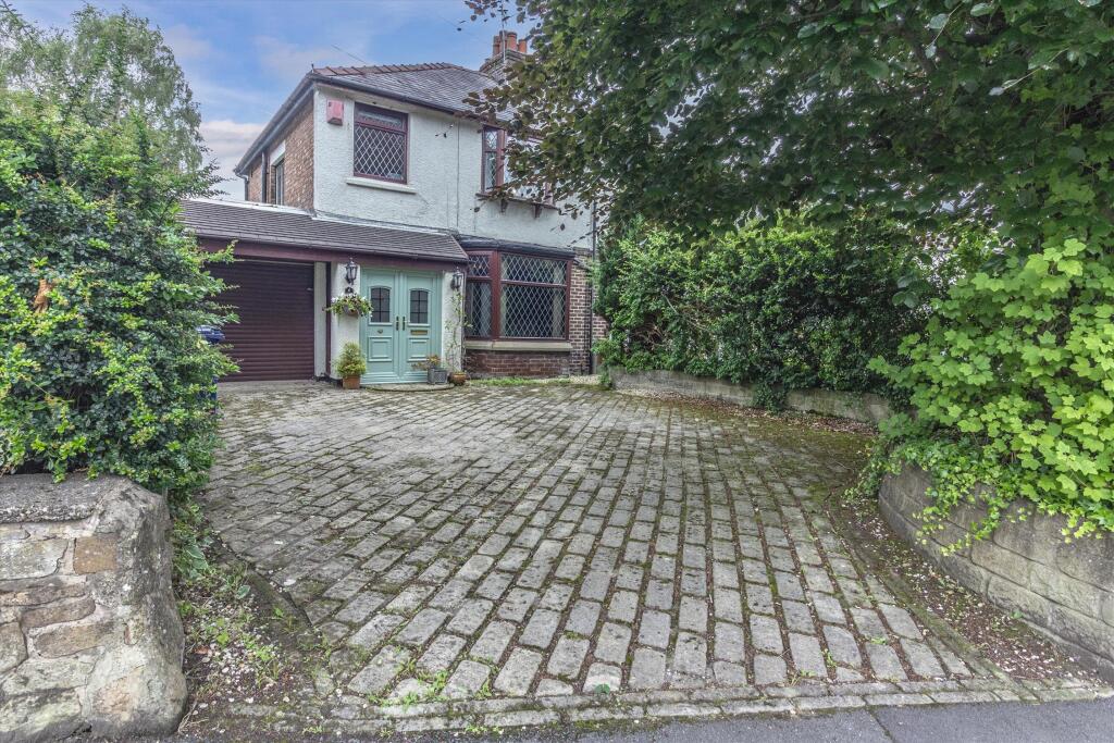 Main image of property: Bow Lane, Leyland
