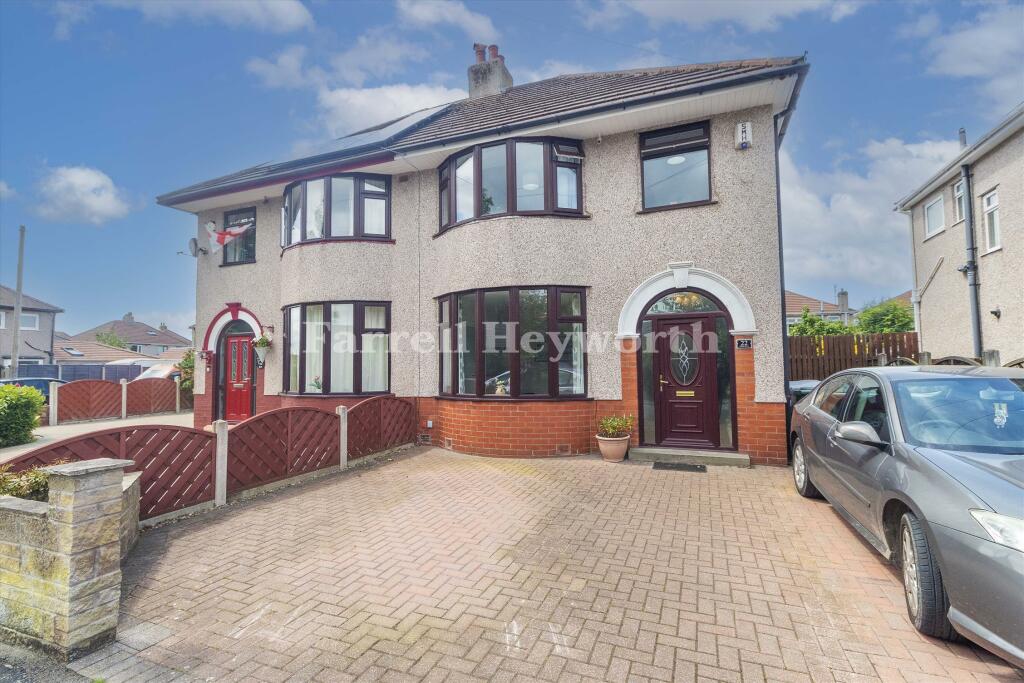 3 bedroom semidetached house for sale in Sefton Drive, Lancaster, LA1