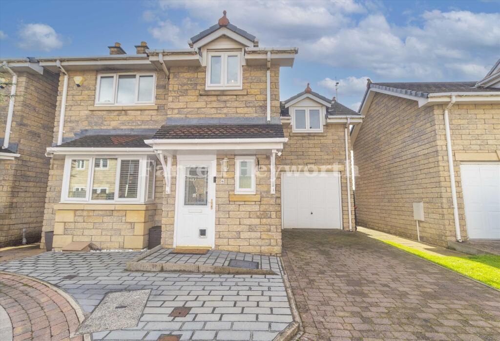 Main image of property: Hutton Gardens, Warton, Carnforth