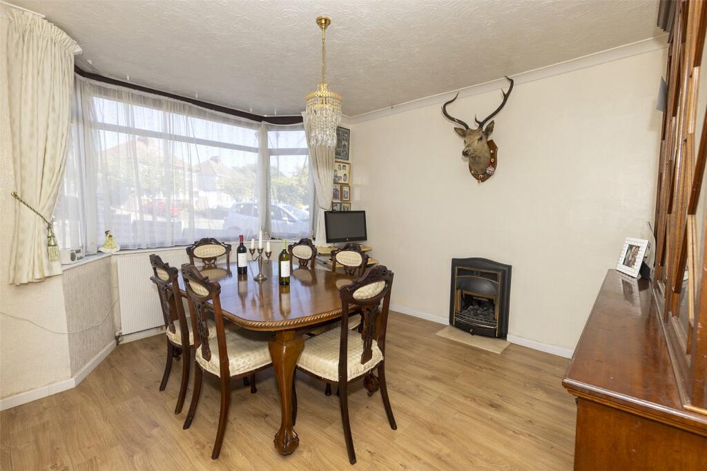 Additional property image - Elm Croft, Oldbury, West Midlands, B68