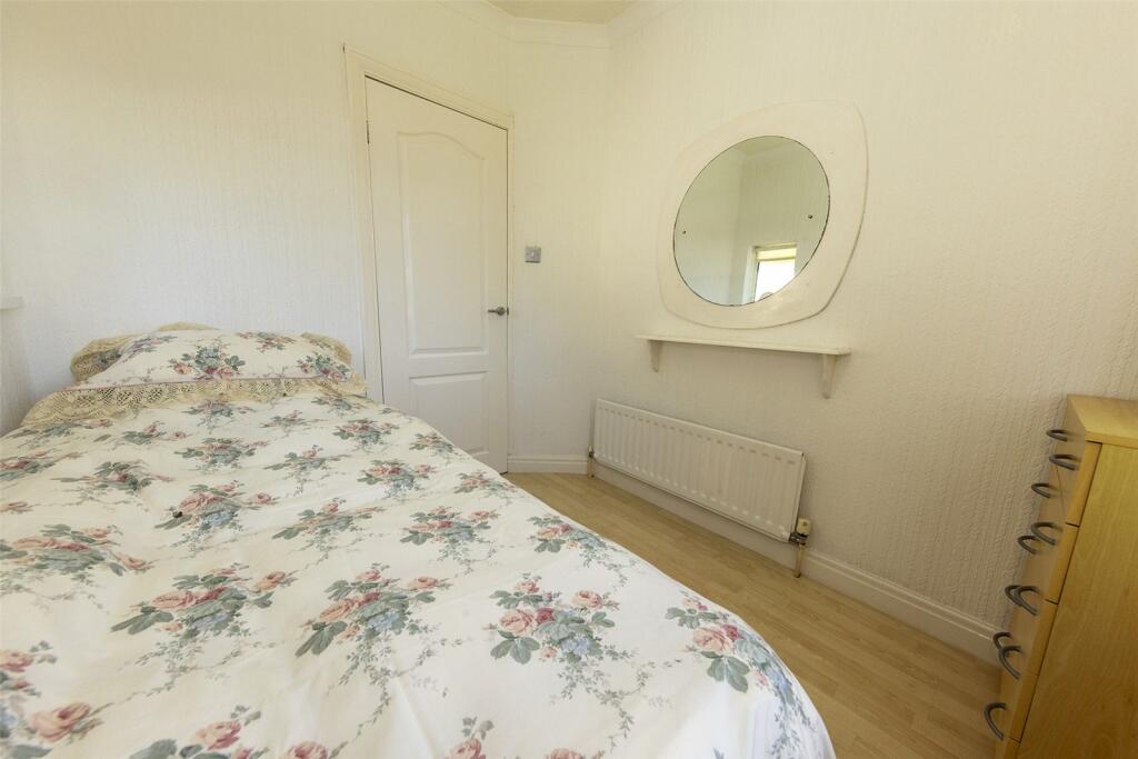Additional property image - Elm Croft, Oldbury, West Midlands, B68