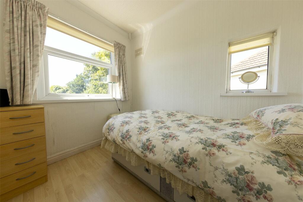 Additional property image - Elm Croft, Oldbury, West Midlands, B68