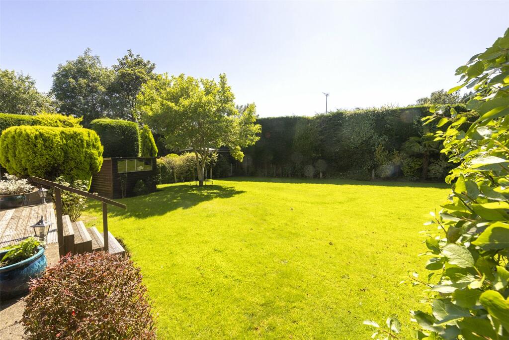 Additional property image - Elm Croft, Oldbury, West Midlands, B68