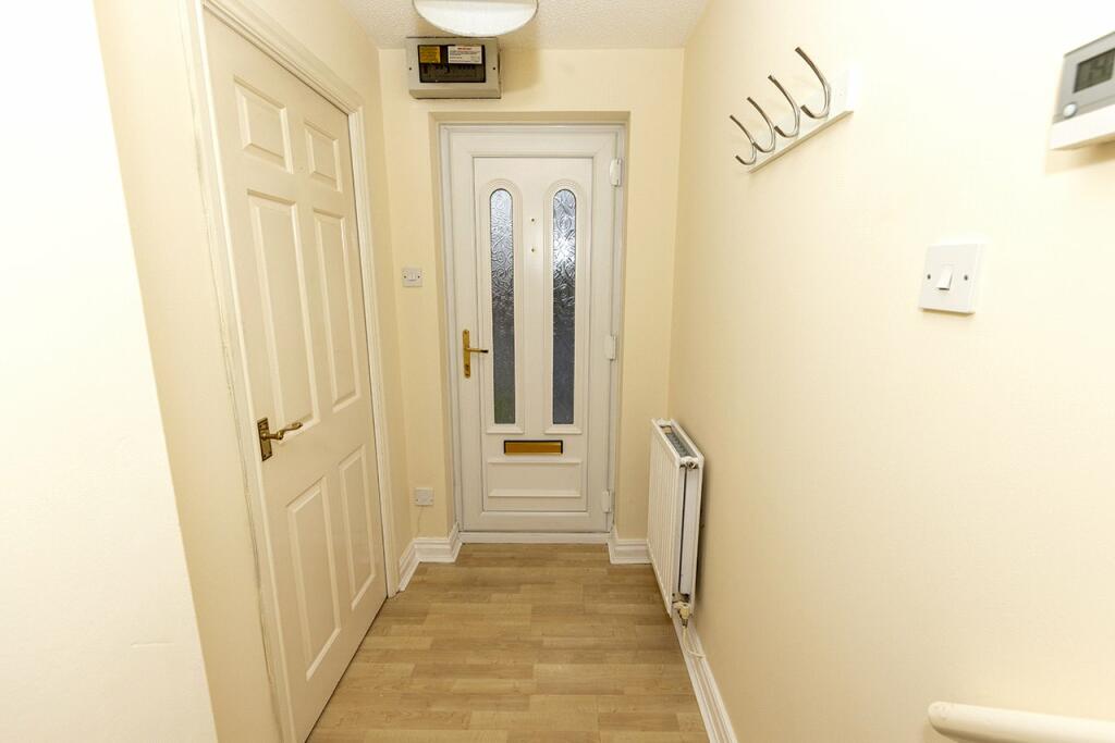 Additional property image - Mallard Drive, Oldbury, West Midlands, B69