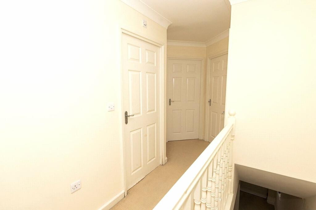 Additional property image - Astle Drive, Oldbury, West Midlands, B69