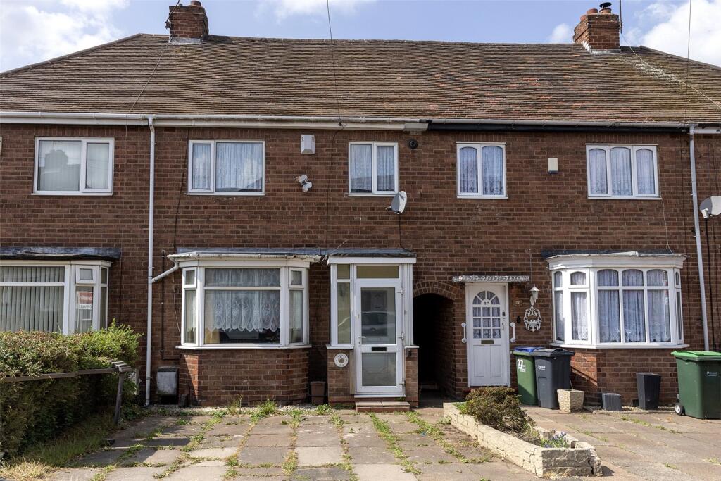 Main image of property: St. Michaels Crescent, Oldbury, West Midlands, B69