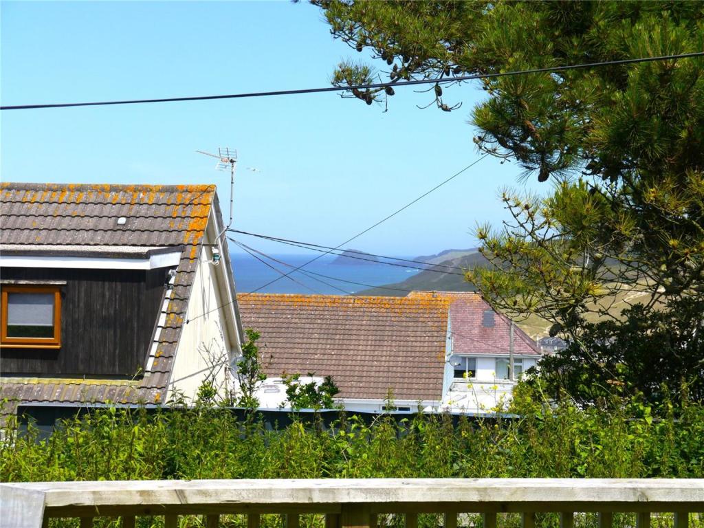 4 bedroom detached house for sale in Sea View Crescent, Perranporth, Cornwall, TR6