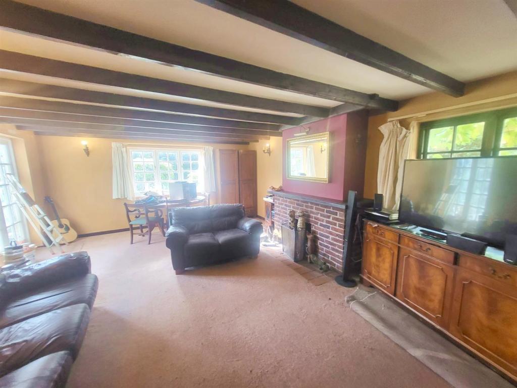 4 bedroom detached house for sale in Wheal Hope, Goonhavern, Truro, TR4