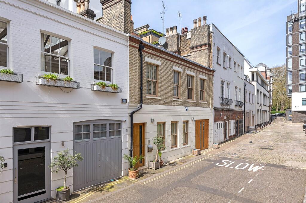 Main image of property: Jay Mews, South Kensington, London, SW7