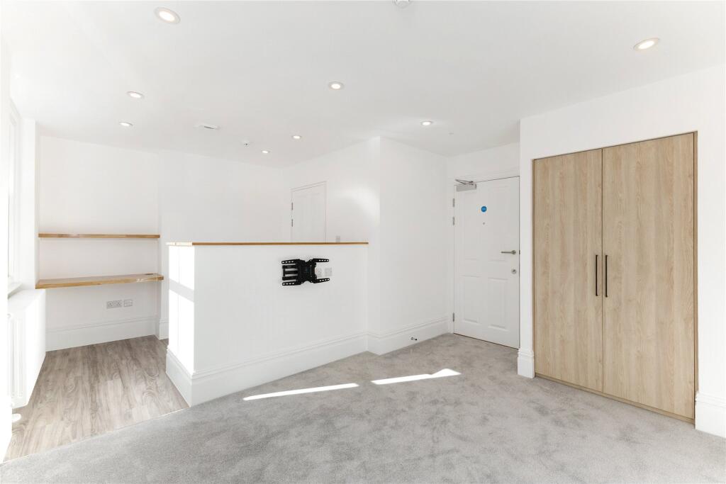 Main image of property: Fulham Road, London, SW3