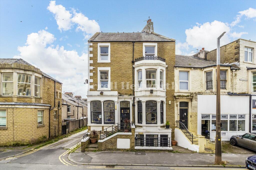 4 bedroom house for sale in Alexandra Road, Morecambe, LA3