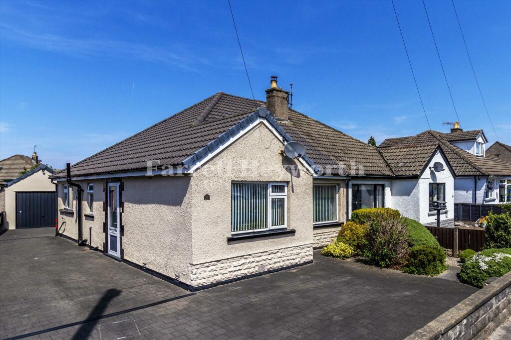 2 bedroom bungalow for sale in Fulwood Drive, Bare, Morecambe, LA4