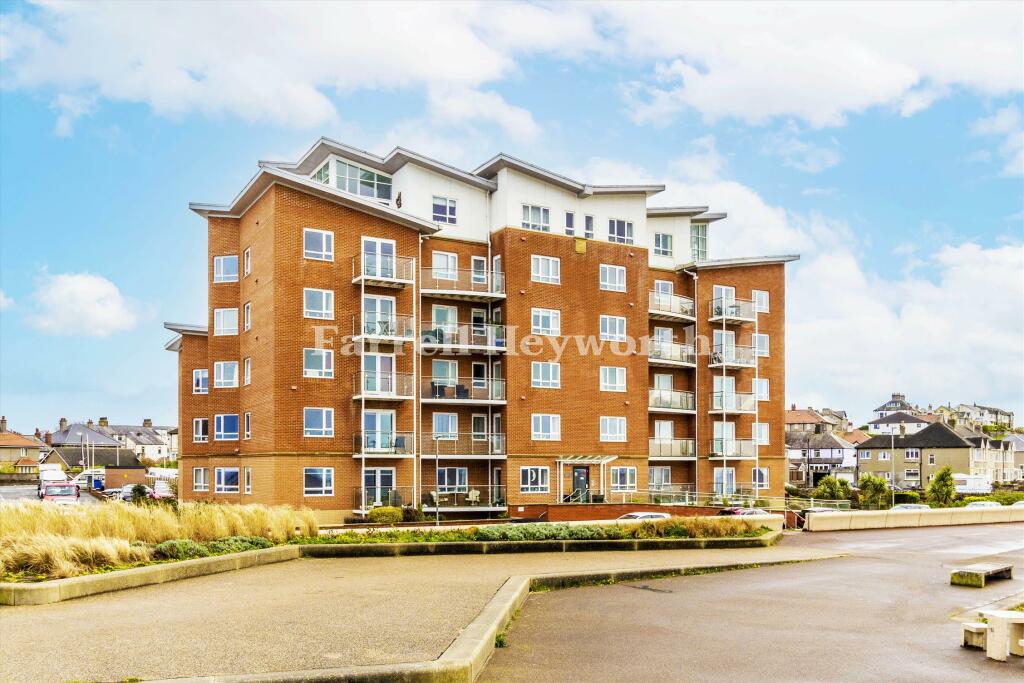 1 bedroom flat for sale in Grosvenor Apartments, Sandylands Promenade