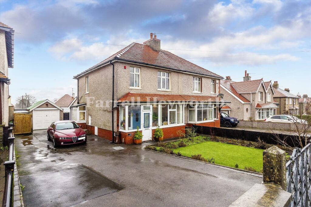 3 bedroom house for sale in Hillmount Avenue, Heysham, Morecambe, LA3
