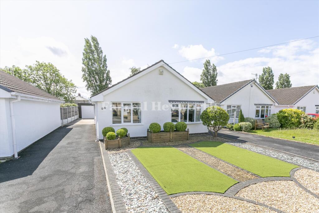 Main image of property: Wakefield Avenue, Bare, Morecambe