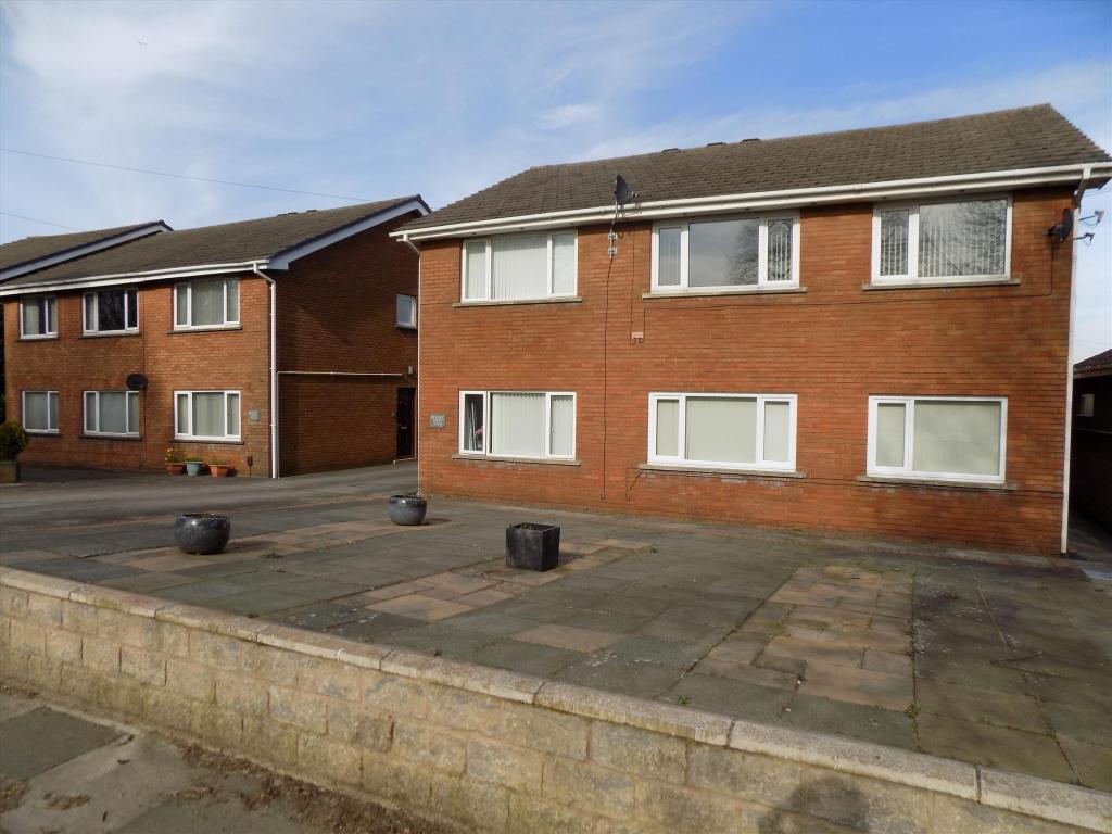 2 bedroom flat for rent in Beverley Court, Broadway, Morecambe, LA4