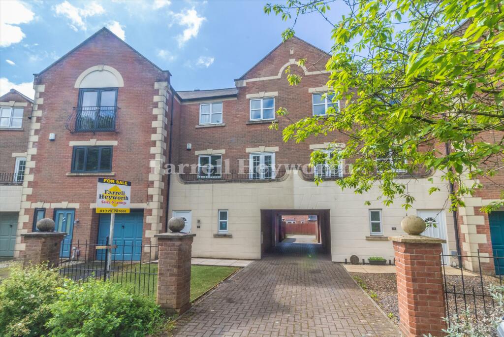 3 bedroom house for sale in Greenside, Cottam, Preston, PR4