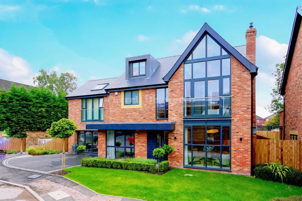 6 bedroom house for sale in Eastway, Fulwood, Preston, PR2