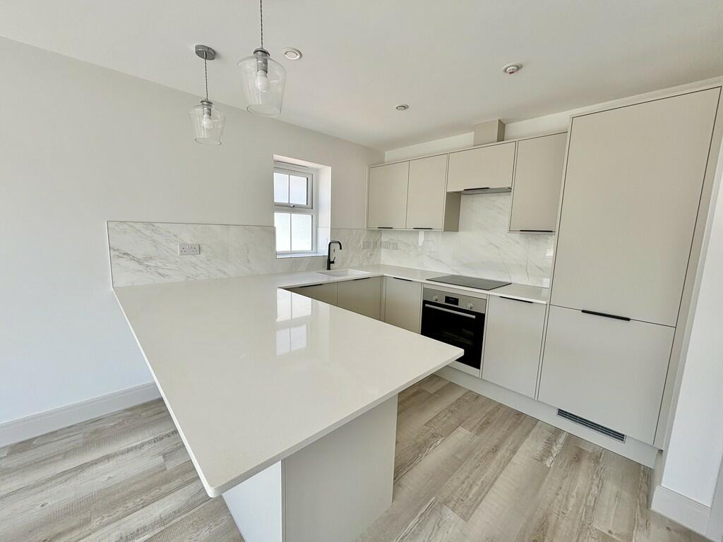 Additional property image - Upton Way, Broadstone