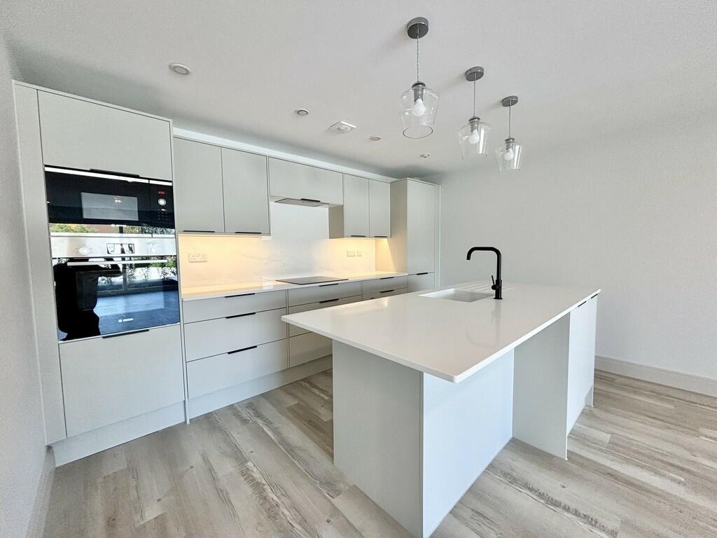 Additional property image - Upton Way, Broadstone