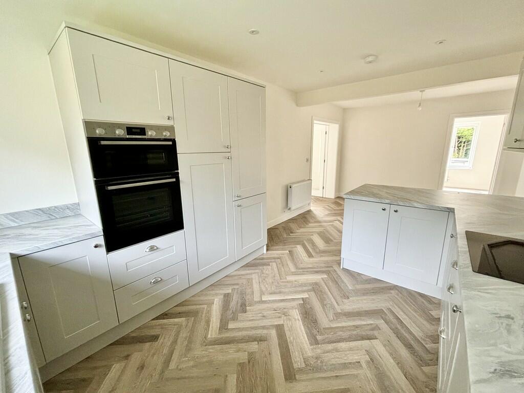 Additional property image - Beech Close, Broadstone