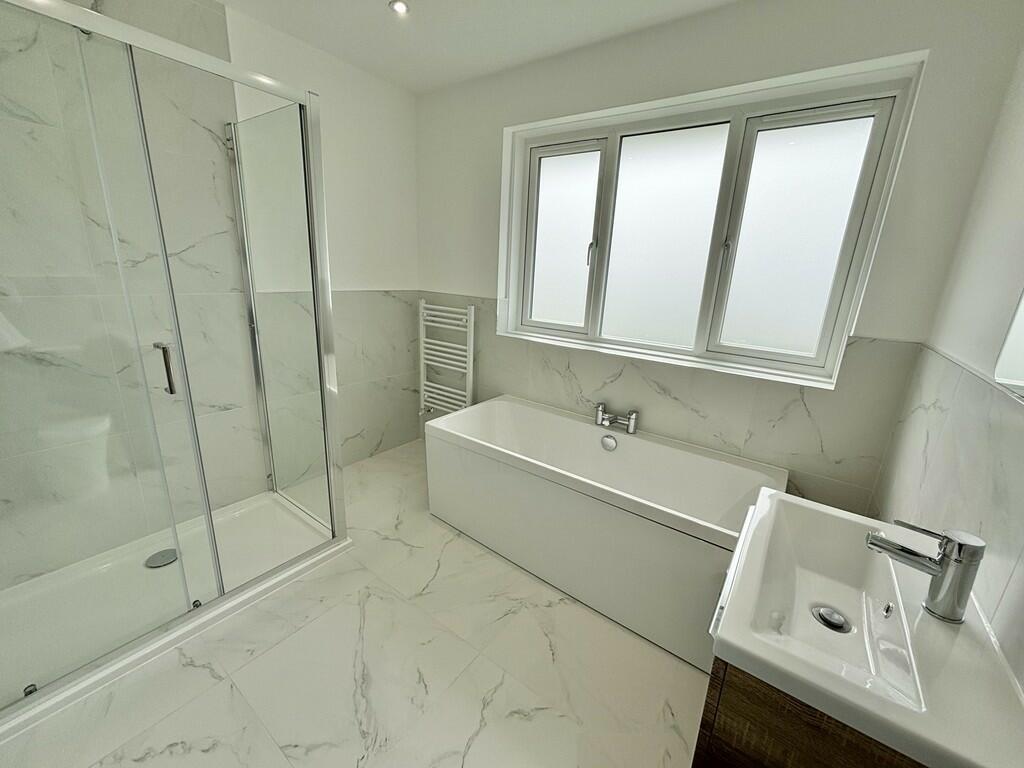 Additional property image - Beech Close, Broadstone