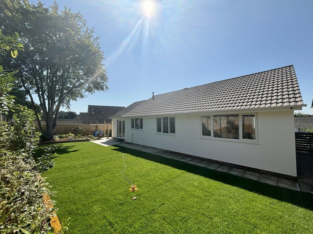 Additional property image - Beech Close, Broadstone