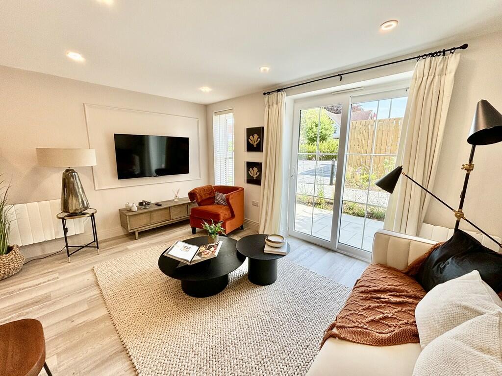 Additional property image - Upton Way, Broadstone