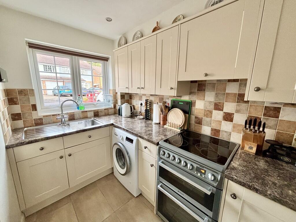 Additional property image - Blackbird Close, Creekmoor